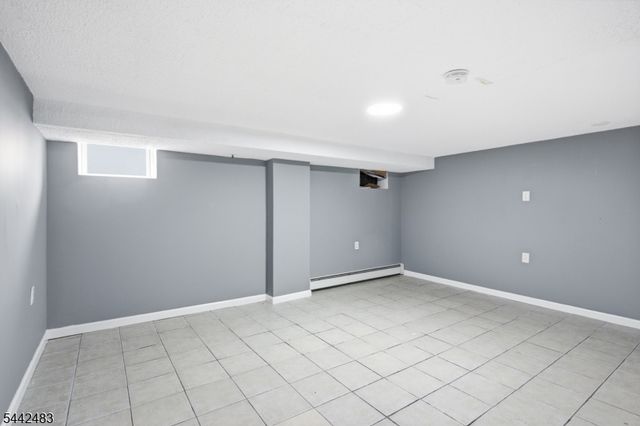 829 Allen St 4, Elizabeth City, NJ 07202