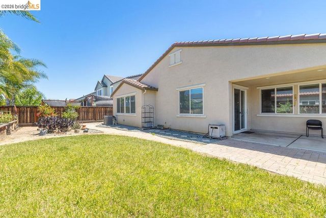 983 Dainty Ave, Brentwood, CA 94513
