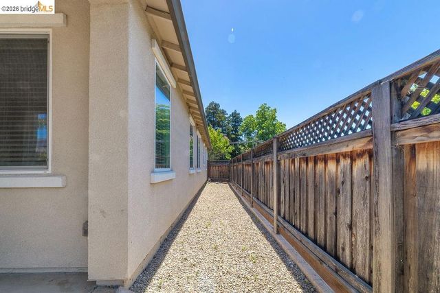 983 Dainty Ave, Brentwood, CA 94513