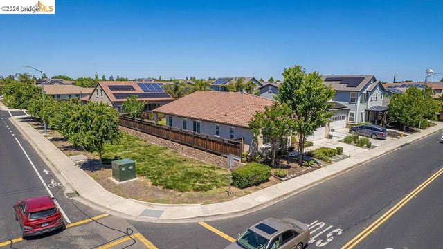 983 Dainty Ave, Brentwood, CA 94513