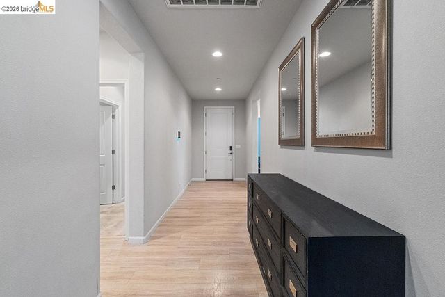 983 Dainty Ave, Brentwood, CA 94513