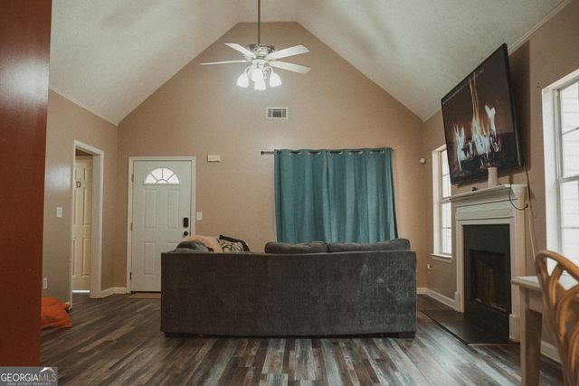 1145 Larkspur Drive, Locust Grove, GA 30248