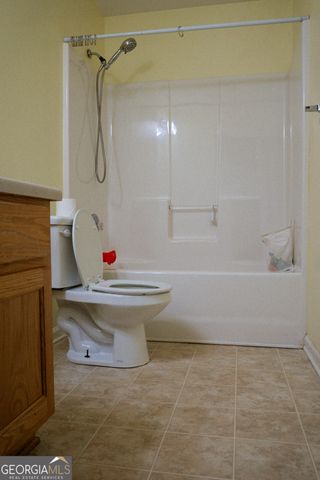 1145 Larkspur Drive, Locust Grove, GA 30248