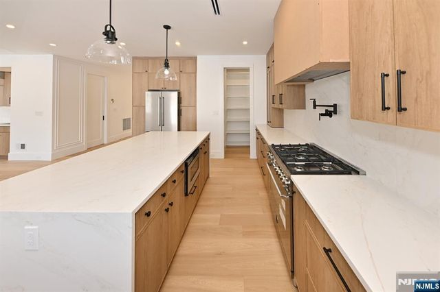 212 Monroe Avenue, River Edge, NJ 07661