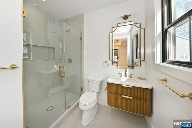 212 Monroe Avenue, River Edge, NJ 07661