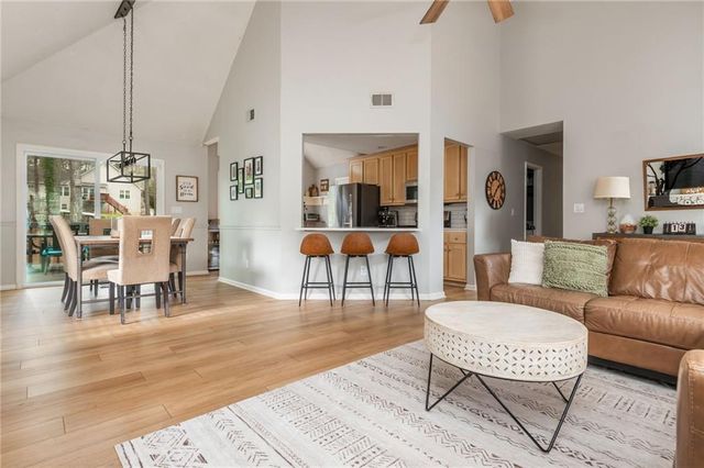 414 Etowah Valley Way, Woodstock, GA 30189