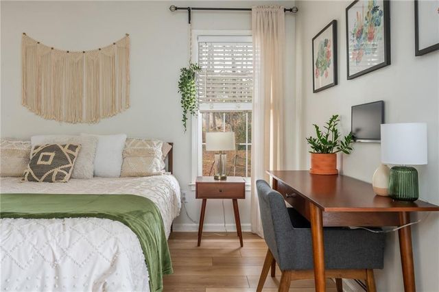 414 Etowah Valley Way, Woodstock, GA 30189