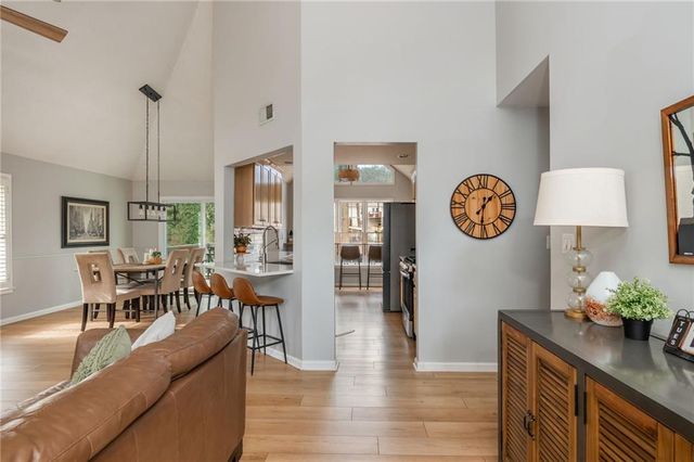 414 Etowah Valley Way, Woodstock, GA 30189