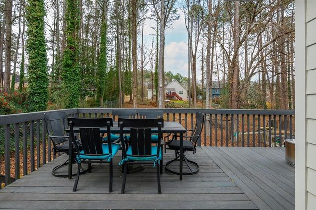 414 Etowah Valley Way, Woodstock, GA 30189