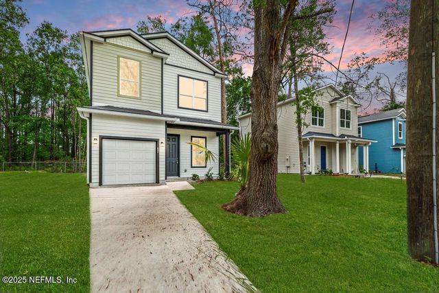 171 COUGAR Road, Jacksonville, FL 32220