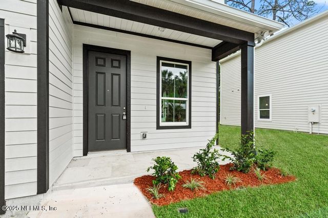 171 COUGAR Road, Jacksonville, FL 32220
