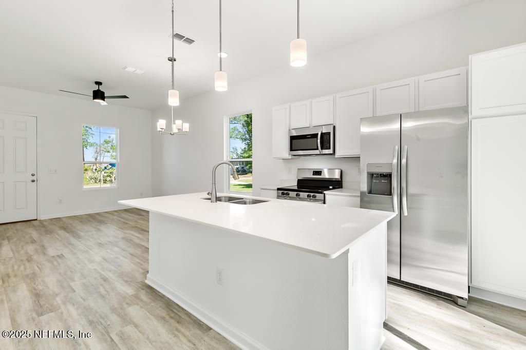 171 COUGAR Road, Jacksonville, FL 32220