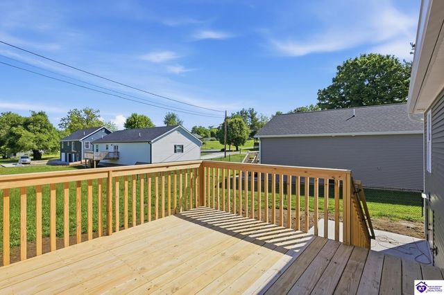 113 Crutcher Street, Vine Grove, KY 40175