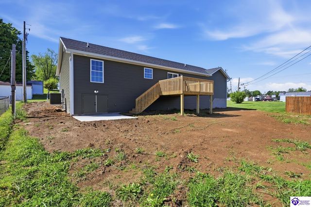113 Crutcher Street, Vine Grove, KY 40175