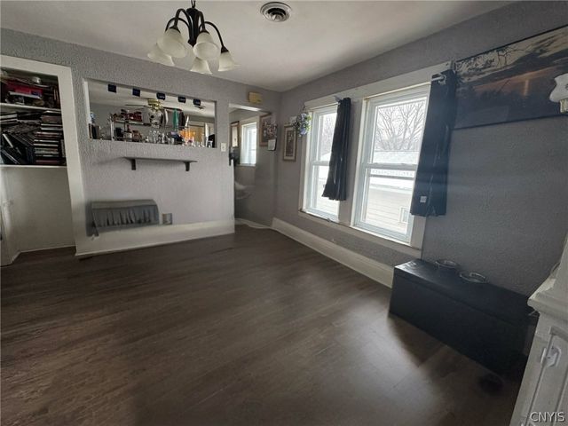 1127 Jefferson Avenue, Utica, NY 13501