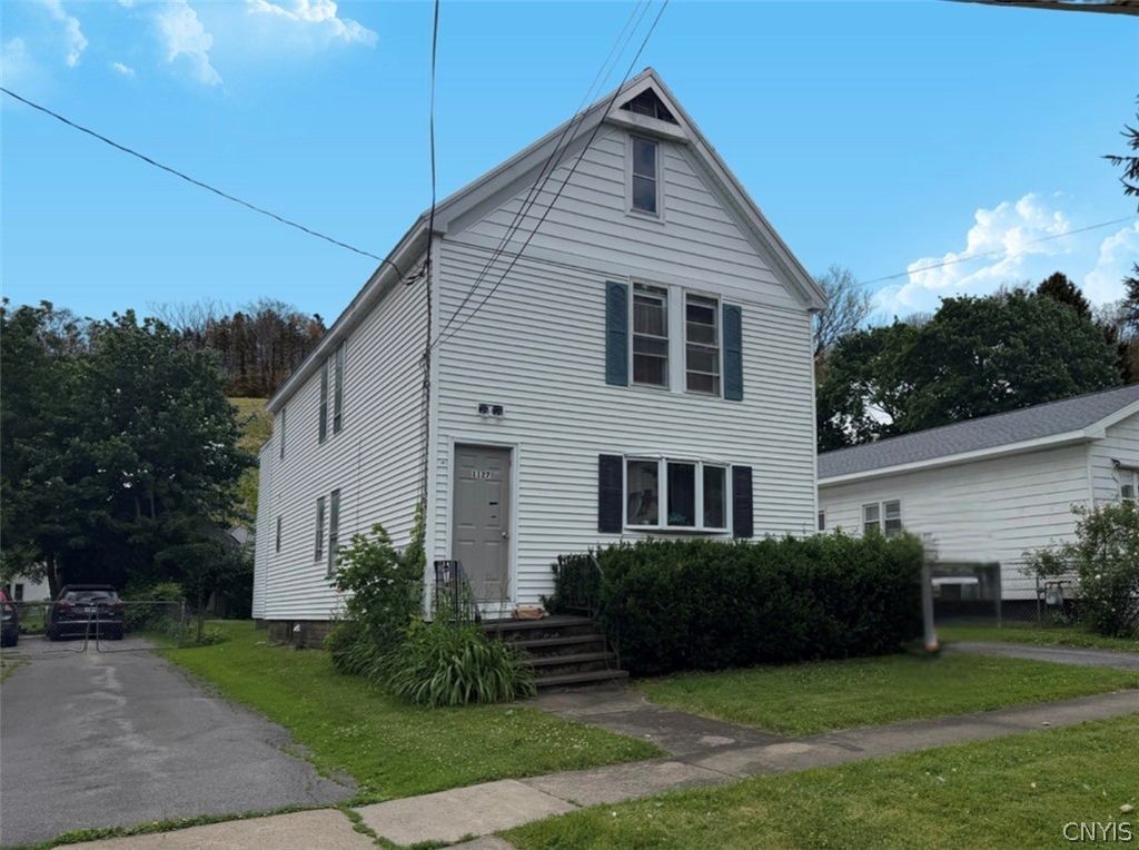 1127 Jefferson Avenue, Utica, NY 13501
