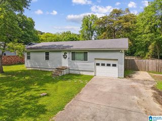 8364 KENT AVENUE, Leeds, AL 35094