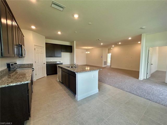 2121 NW 27th ST, Cape Coral, FL 33993