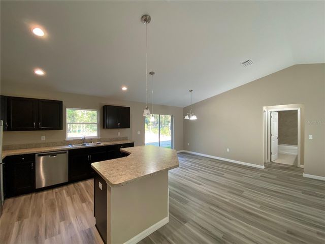 5860 SW 197TH TERRACE, Dunnellon, FL 34431