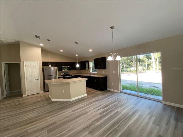5860 SW 197TH TERRACE, Dunnellon, FL 34431