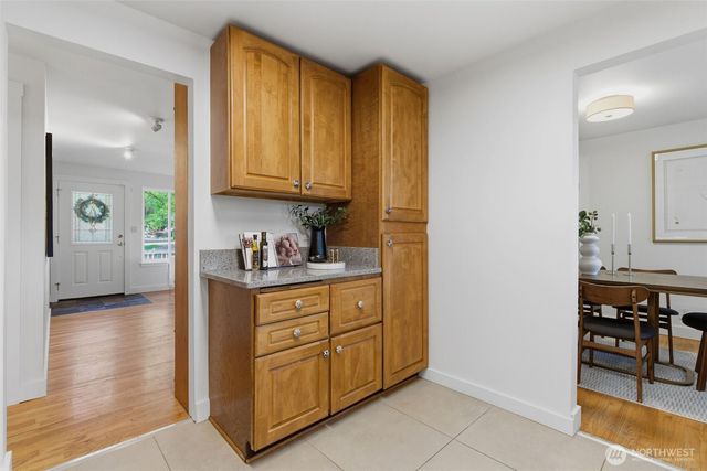 6123 NE 185th Street, Kenmore, WA 98028