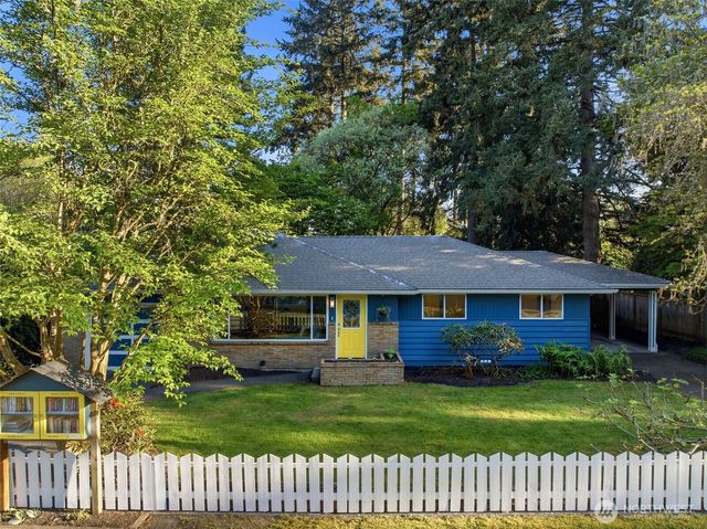 6123 NE 185th Street, Kenmore, WA 98028