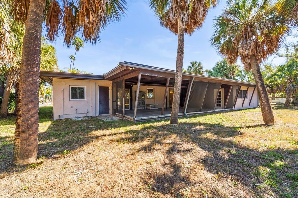 Image 61 of property listing at 3110 W DE BAZAN AVENUE, St Pete Beach, FL 33706