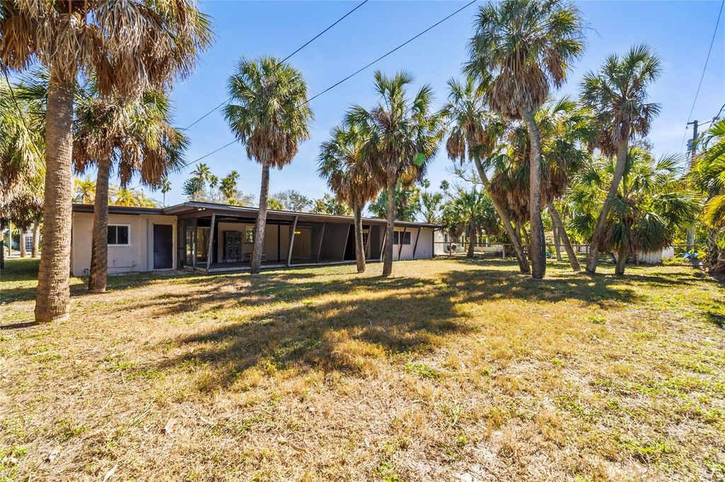 Image 62 of property listing at 3110 W DE BAZAN AVENUE, St Pete Beach, FL 33706