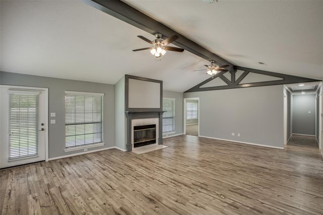 5106 Greenwater Drive, Willis, TX 77318