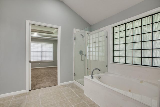 5106 Greenwater Drive, Willis, TX 77318