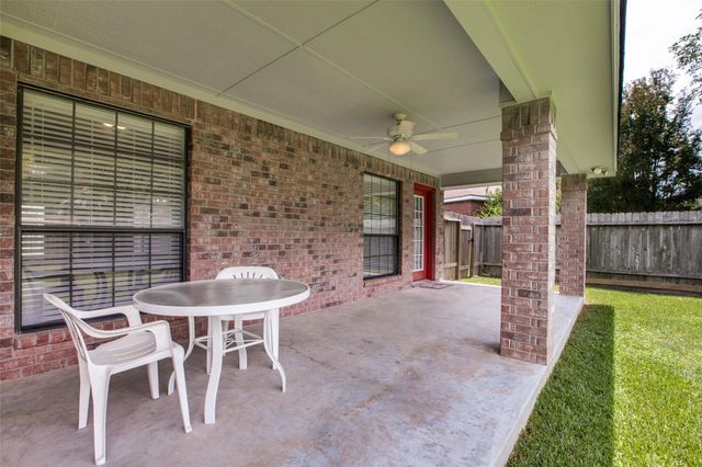 5106 Greenwater Drive, Willis, TX 77318