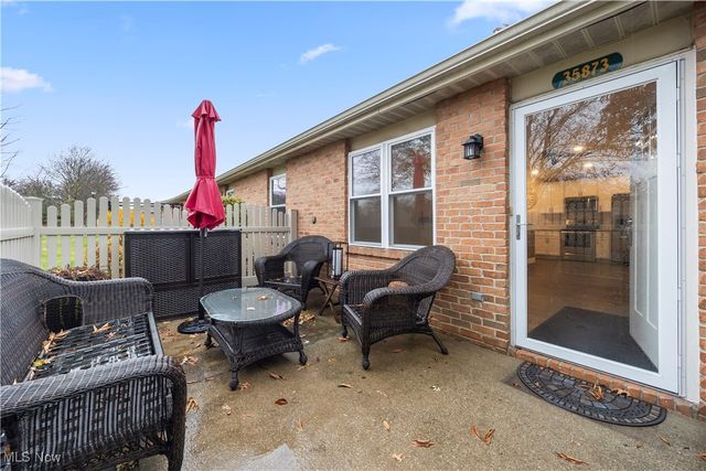 35873 Westminister Avenue, North Ridgeville, OH 44039