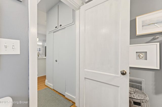 211 Pennsylvania Ave, Louisville, KY 40206