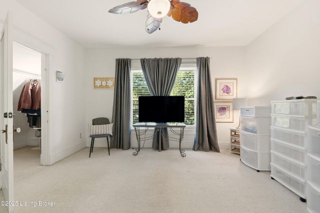 211 Pennsylvania Ave, Louisville, KY 40206