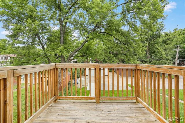 7005 Pershing Avenue, University City, MO 63130