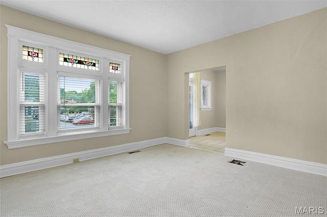 7005 Pershing Avenue, University City, MO 63130