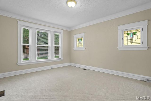 7005 Pershing Avenue, University City, MO 63130