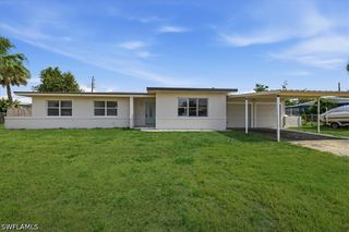 807 Leeland Heights BLVD E, Lehigh Acres, FL 33936