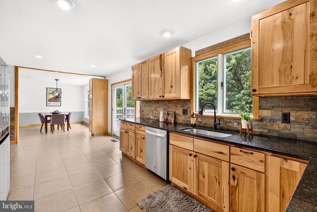 8 MANOR BROOK RD, Monkton, MD 21111