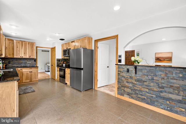 8 MANOR BROOK RD, Monkton, MD 21111