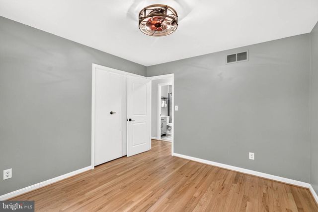 8 MANOR BROOK RD, Monkton, MD 21111