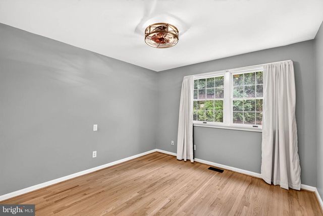 8 MANOR BROOK RD, Monkton, MD 21111