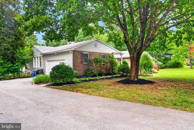 8 MANOR BROOK RD, Monkton, MD 21111