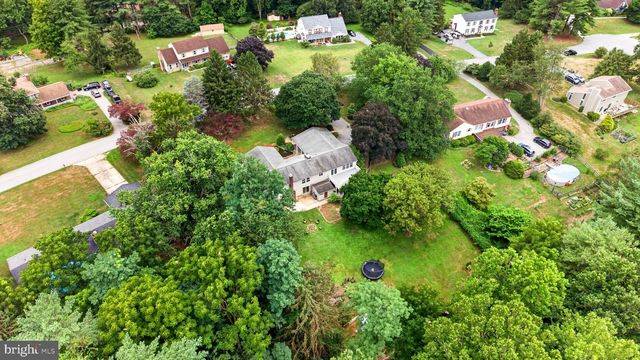 8 MANOR BROOK RD, Monkton, MD 21111
