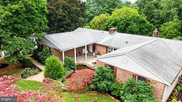 8 MANOR BROOK RD, Monkton, MD 21111