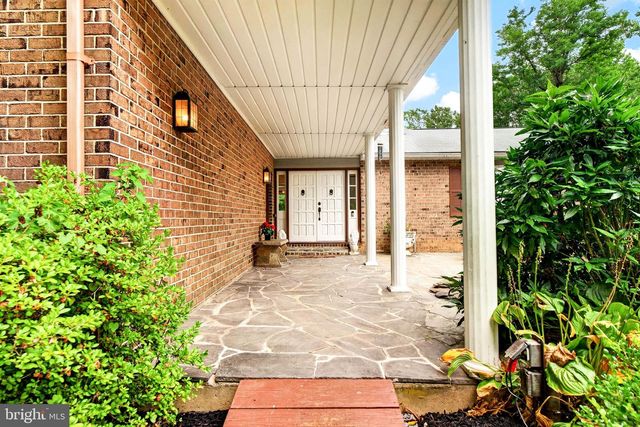 8 MANOR BROOK RD, Monkton, MD 21111