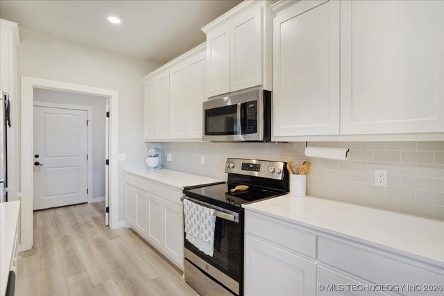 146 Bull Run, Calera, OK 74730