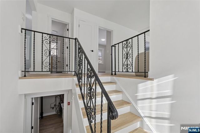 512 N Lake Shore Drive, West Milford, NJ 07421