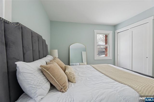 512 N Lake Shore Drive, West Milford, NJ 07421