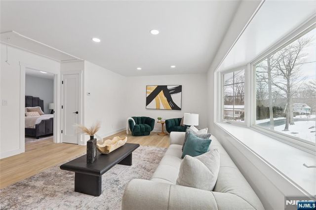 512 N Lake Shore Drive, West Milford, NJ 07421